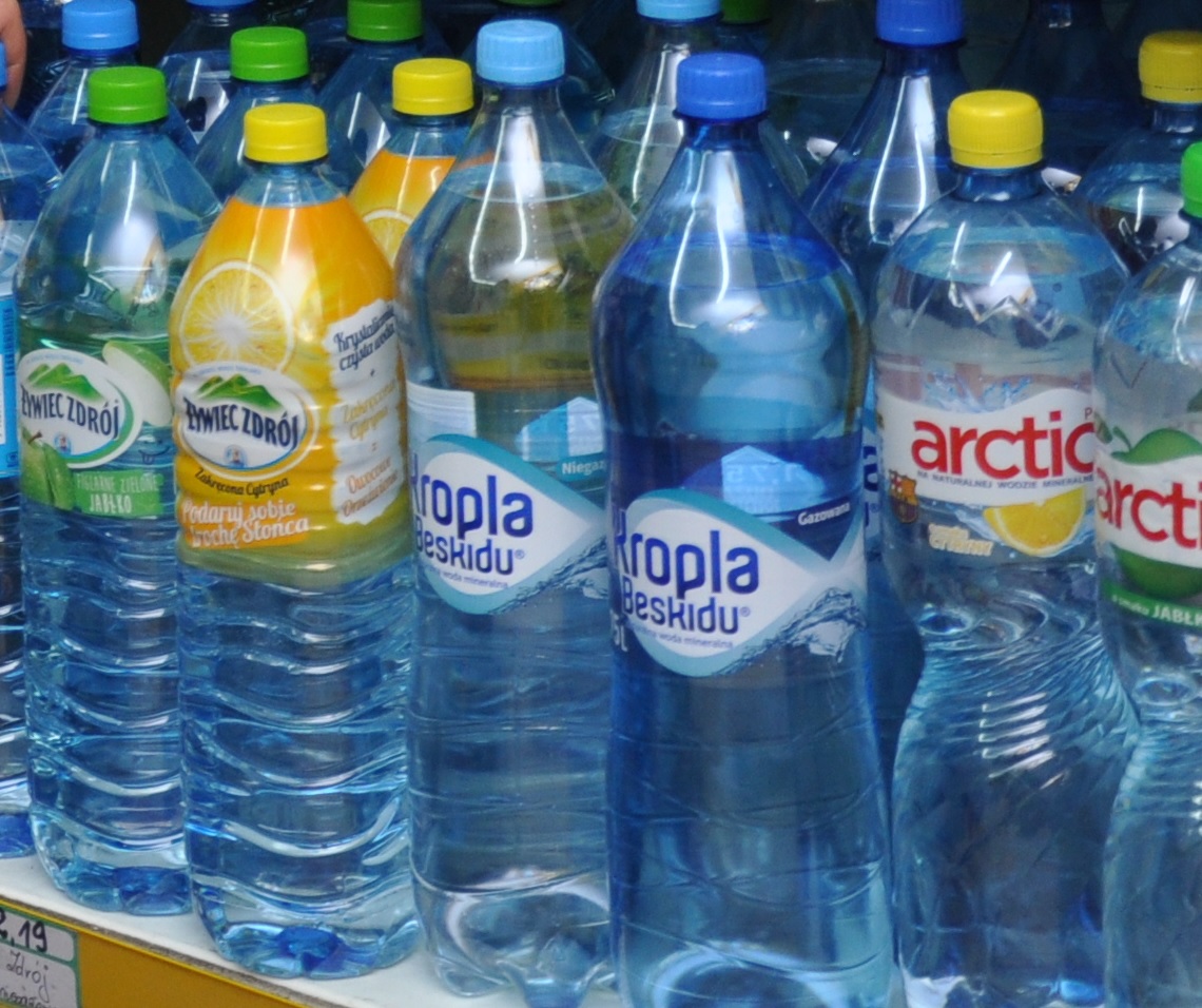 Kolejne wzrosty na rynku wód butelkowanych