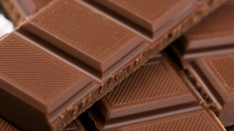 Pracownicy jedzący czekoladę są bardziej wydajni