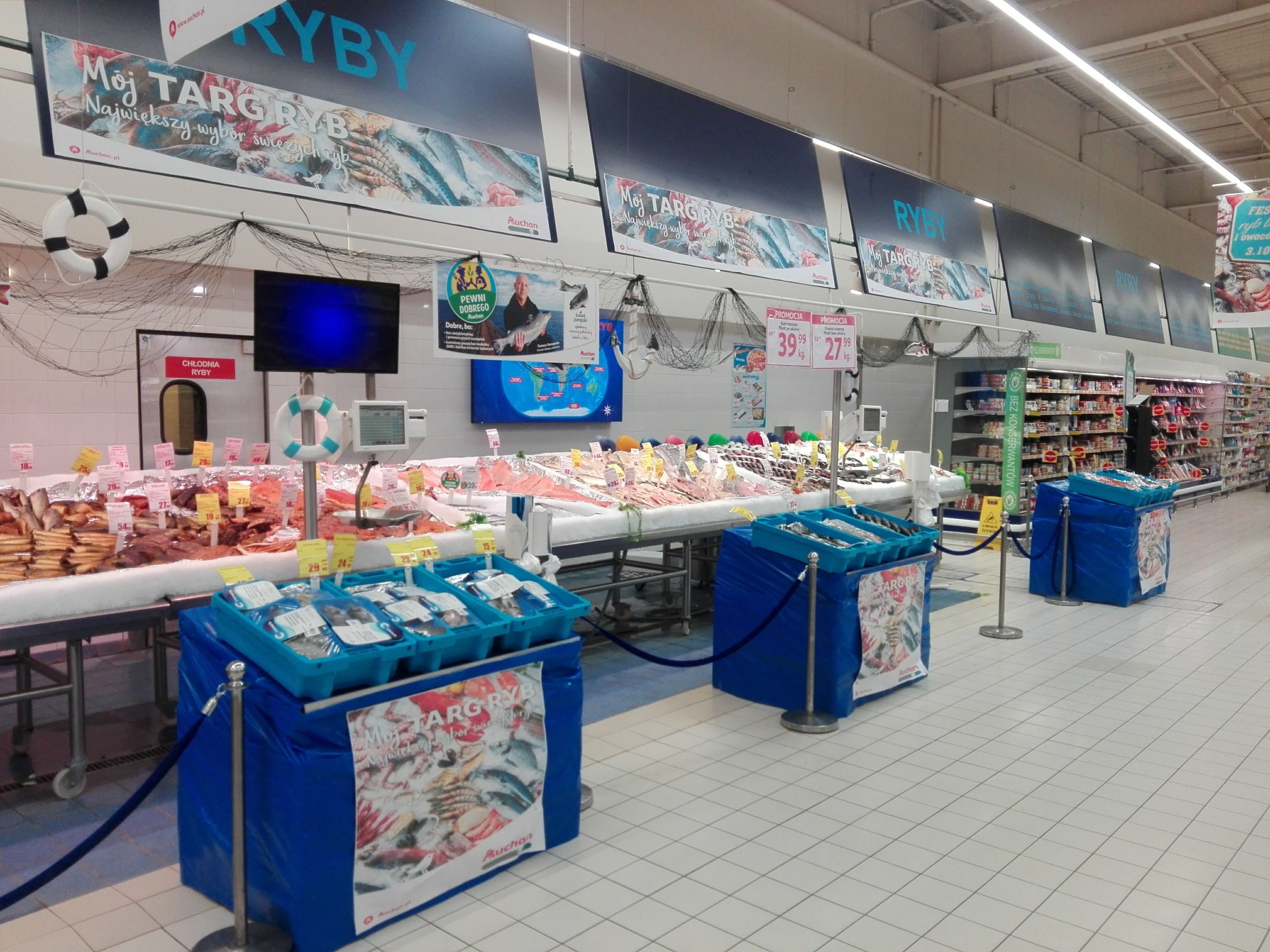 Auchan Retail Polska decyduje nie sprzedawać żywego karpia
