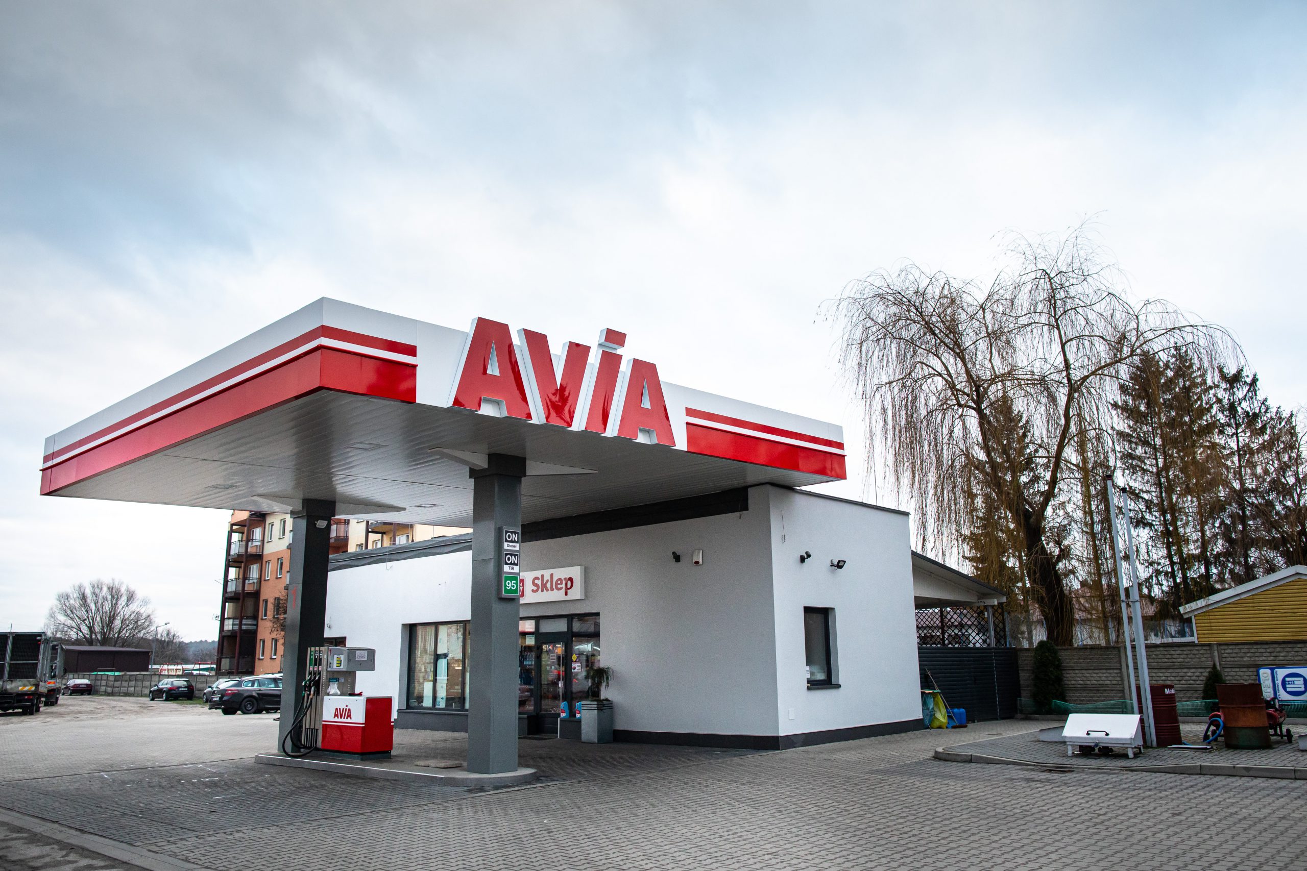 AVIA otworzyła dwie nowe stacje paliw