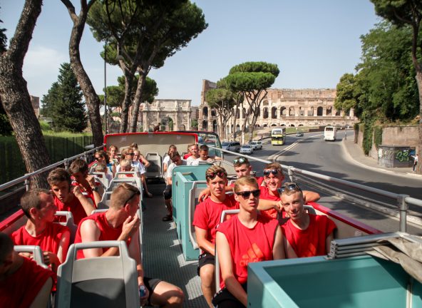 Piłkarska podróż zwycięzców Coca-Cola Cup 2014 do Rzymu