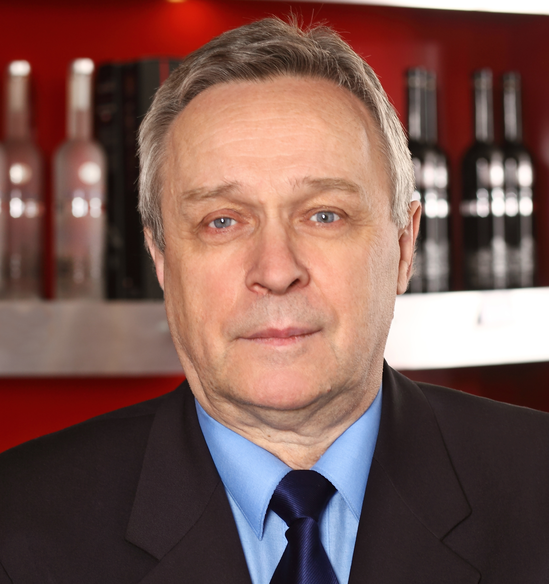 Wojciech Rzekanowski,  Dyrektor ds. Produkcyjno-Organizacyjnych Wytwórnia Wódek i Spirytusu w Toruniu