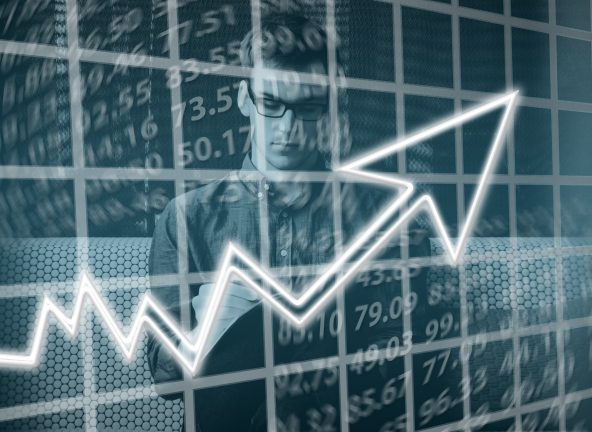 „Ludzka ręka” niezbędna w produkcji