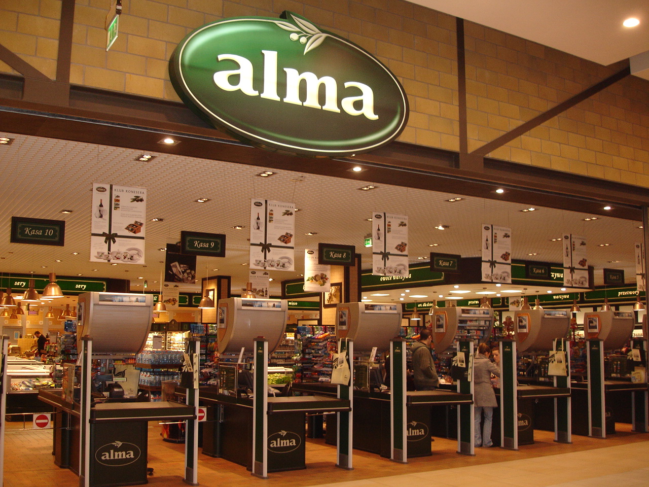 Alma Market nie wyklucza przejęć sklepów konkurencyjnych sieci handlowych