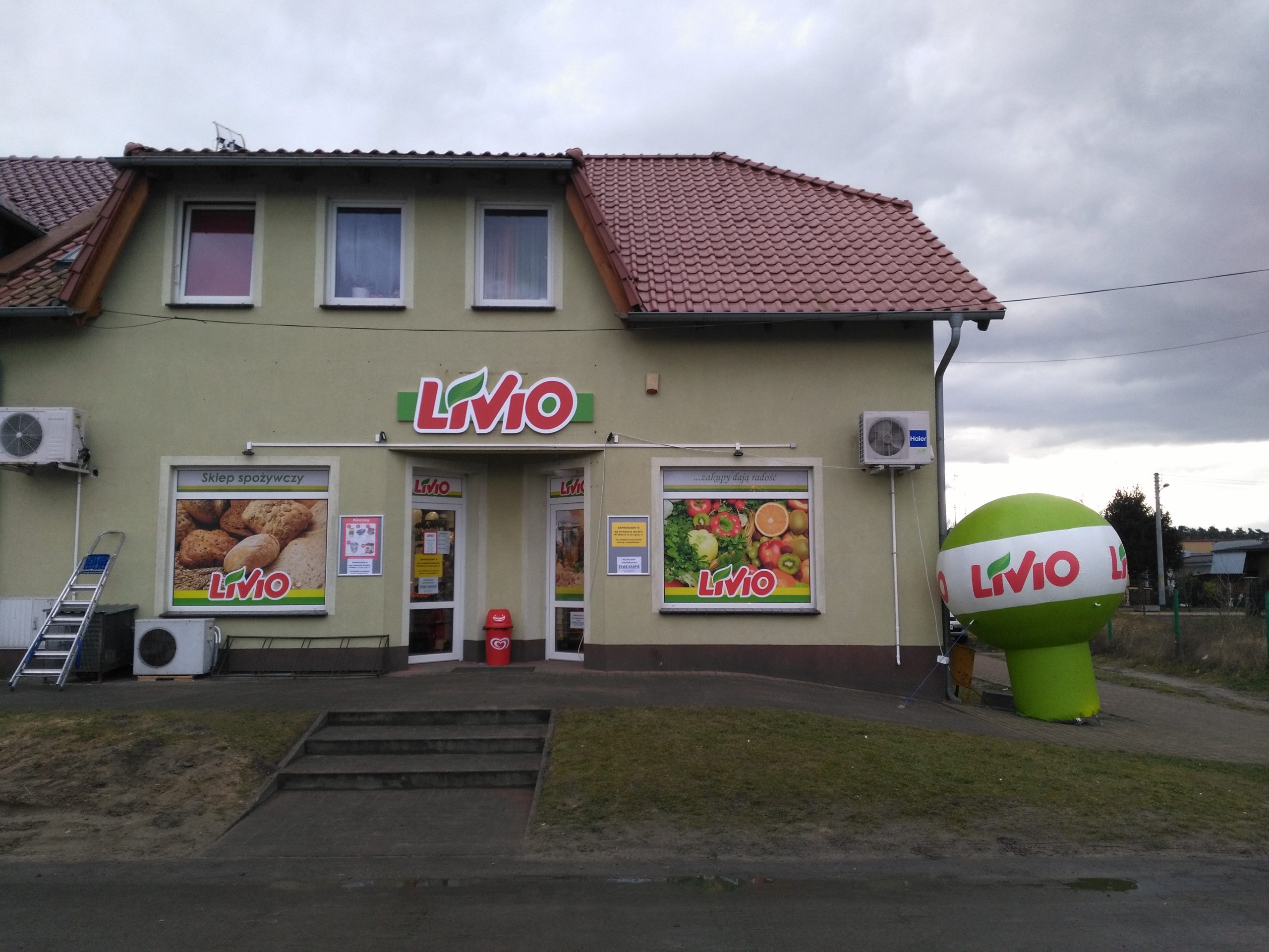 Ponad 500 sklepów w poznańskim oddziale Livio