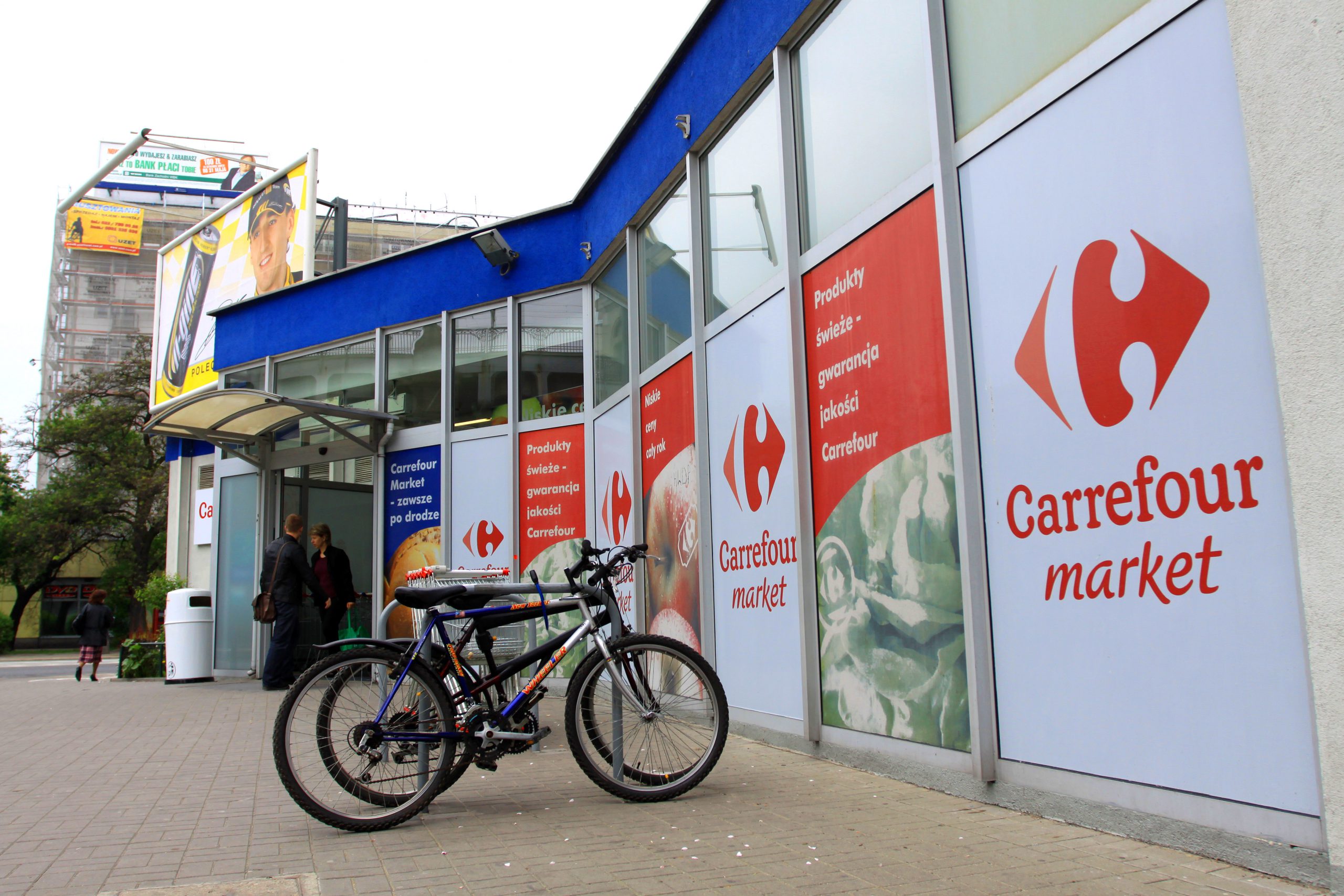 Kolejnych 20 sklepów franczyzowych Carrefour otwartych