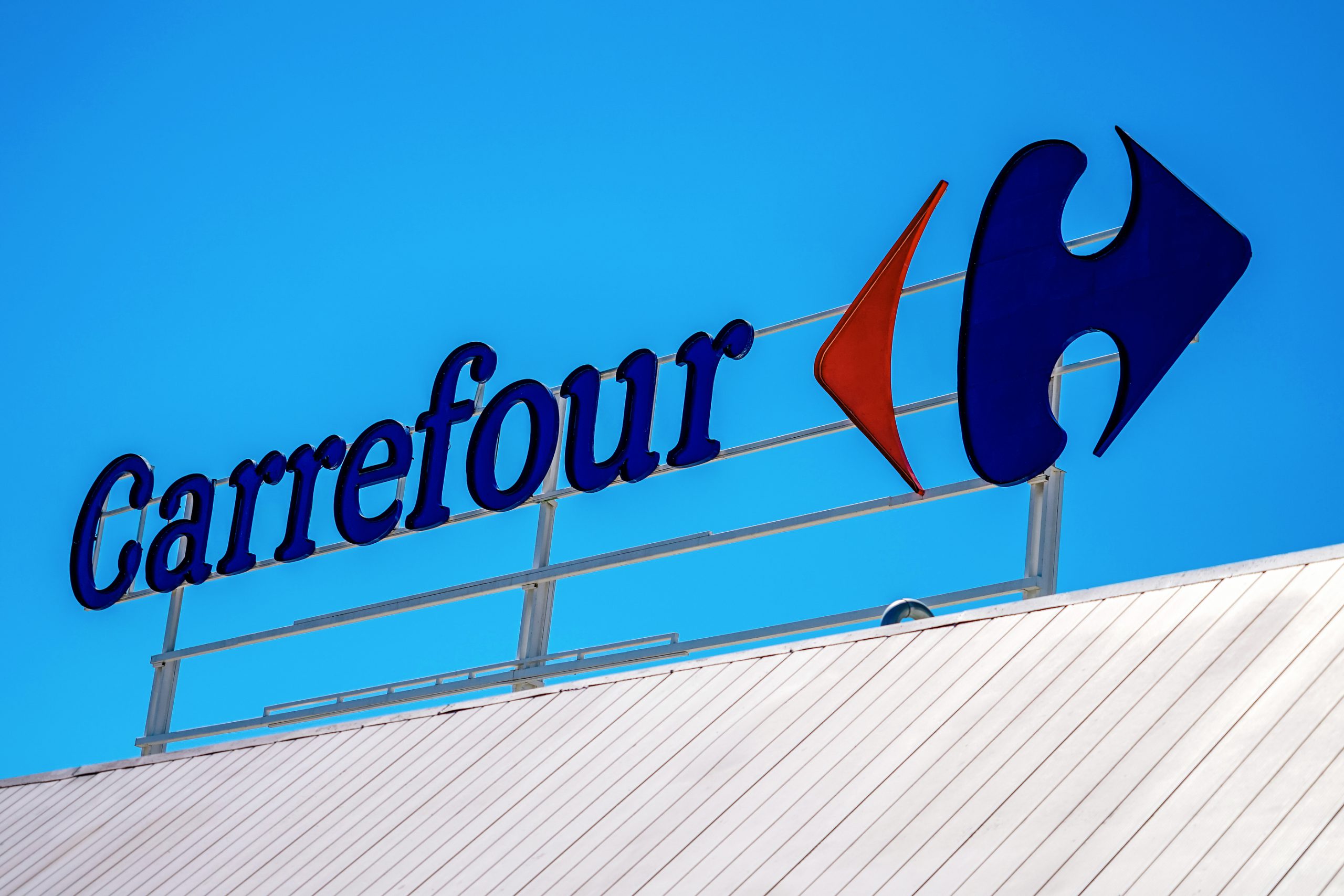 Carrefour buduje nowy magazyn i poszukuje pracowników