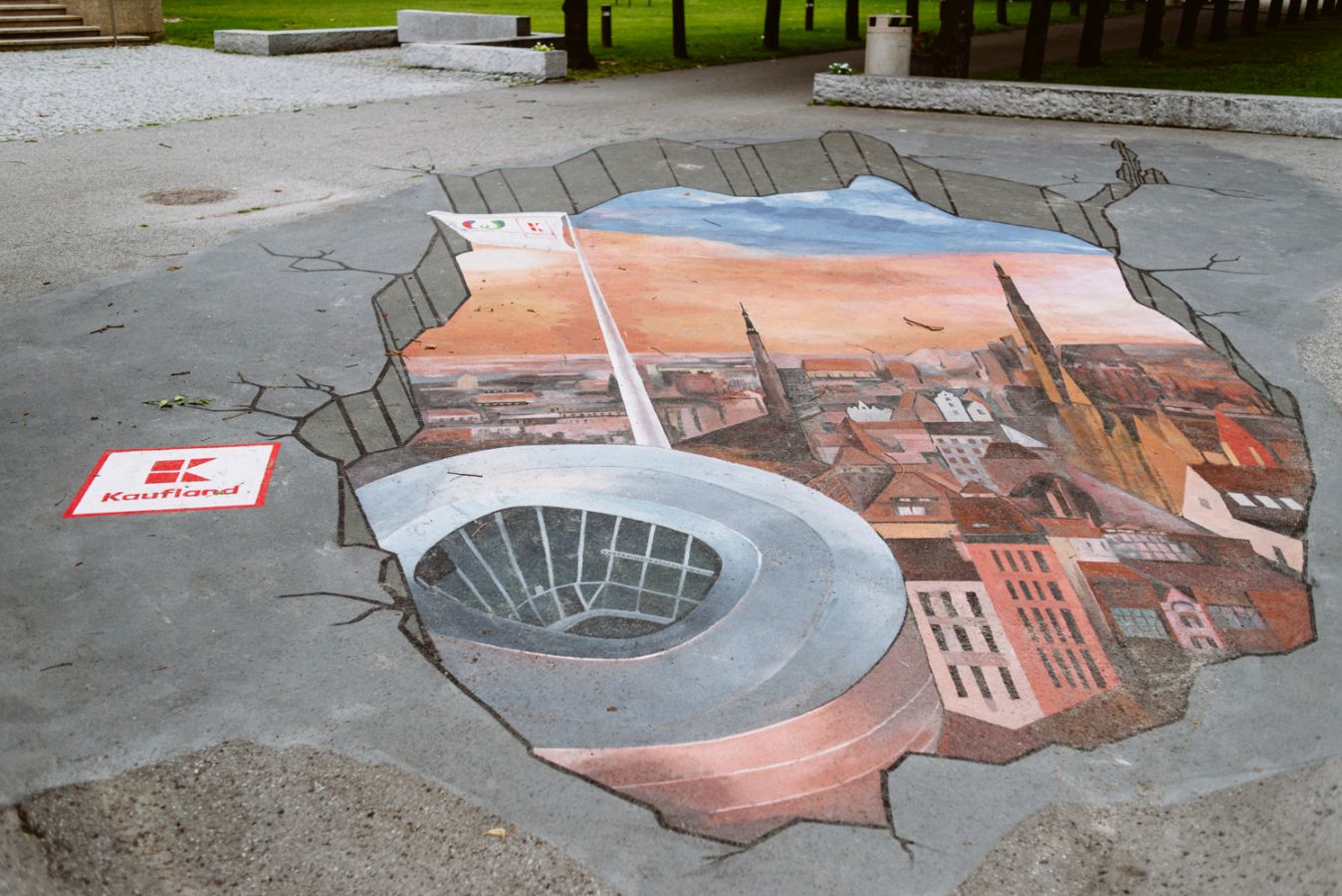 Kaufland przygotował trójwymiarowe obrazy na ulicach Wrocławia