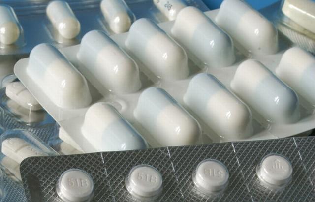 Polacy wydają majątek na fałszywe produkty lecznicze