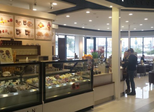 Otwarcie kolejnej lodziarni Grycan  na warszawskiej Ochocie