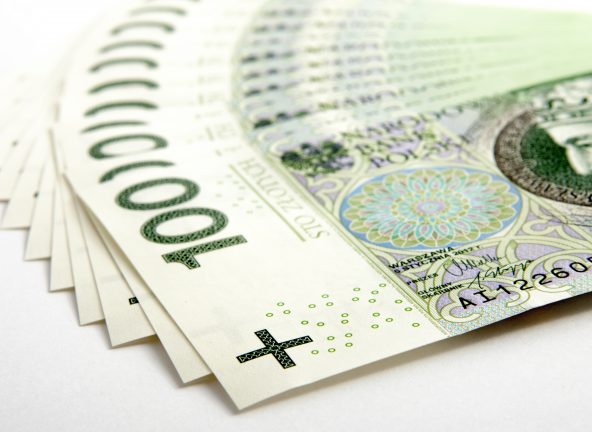 Podwyżkę płacy minimalnej najmocniej odczują małe firmy