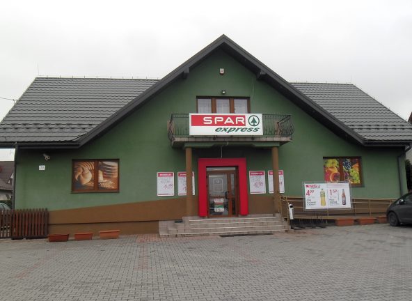 Nowe sklepy Spar w Stalowej Woli i Nowym Sączu