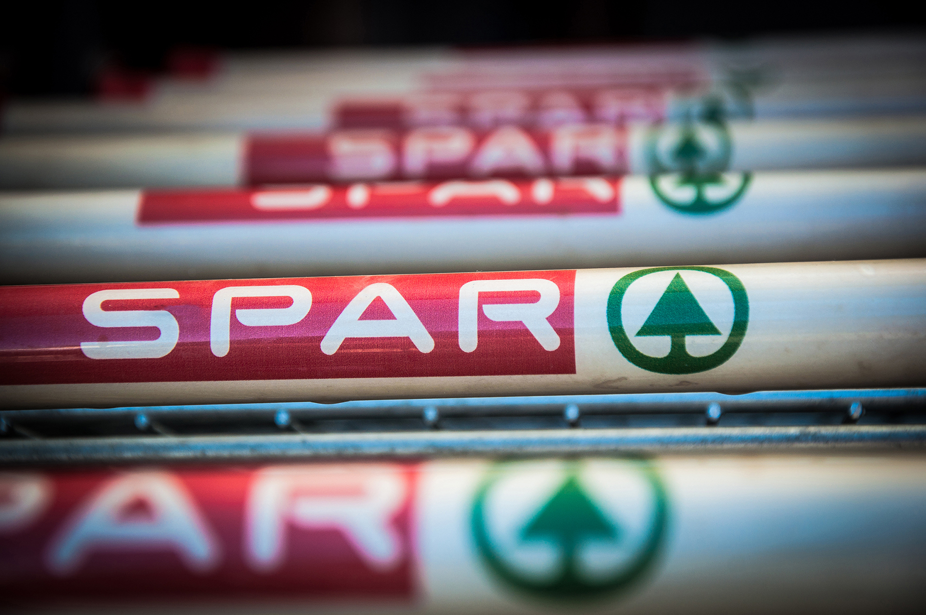 SPAR testuje dostawy elektrycznymi Nissanami