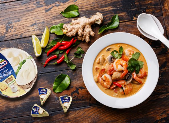 #PyszneInspiracje Hochland: Zupa tajska z serkiem kremowym