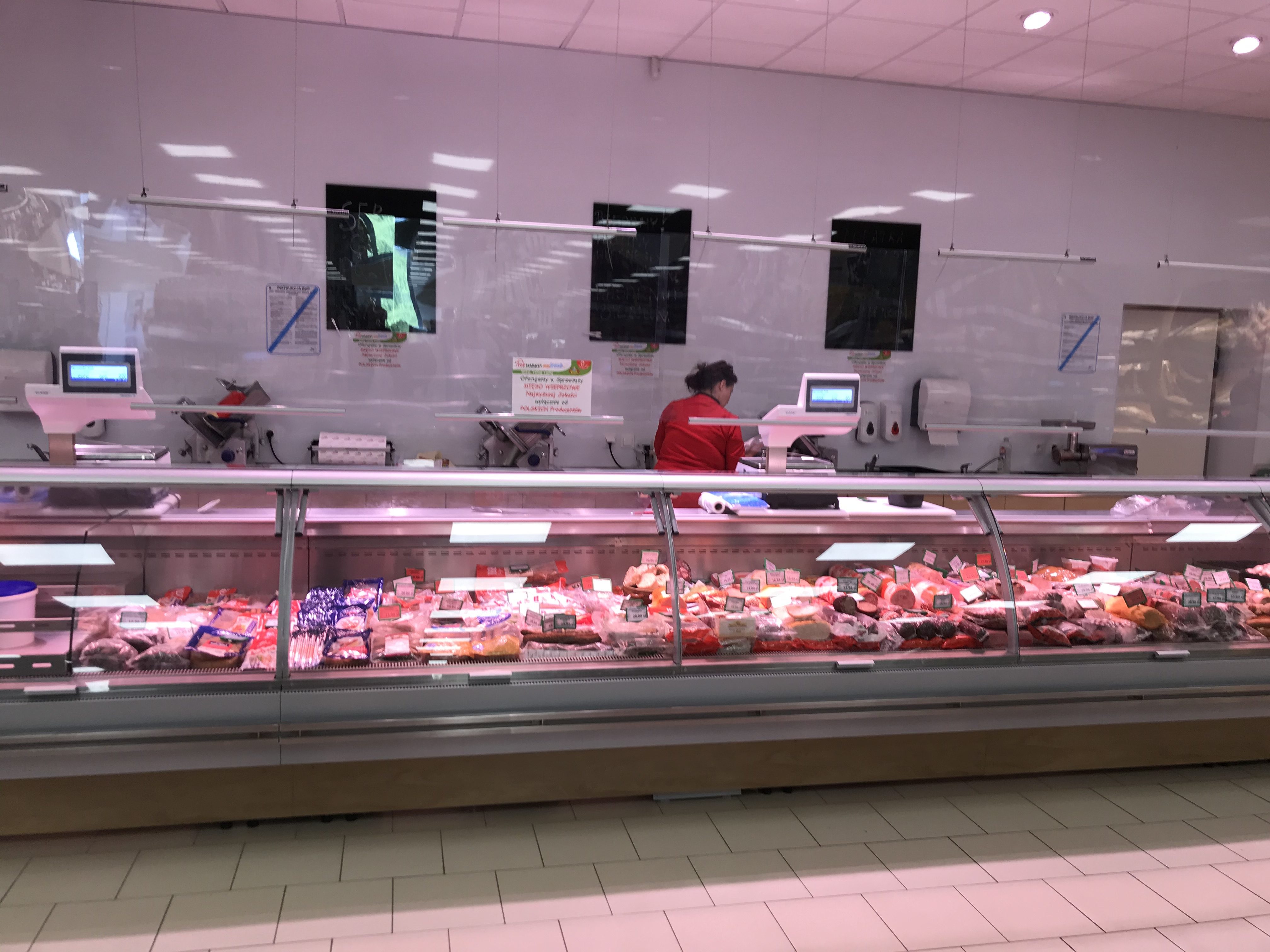 Top Market wprowadza świeże mięso i wędliny BIO