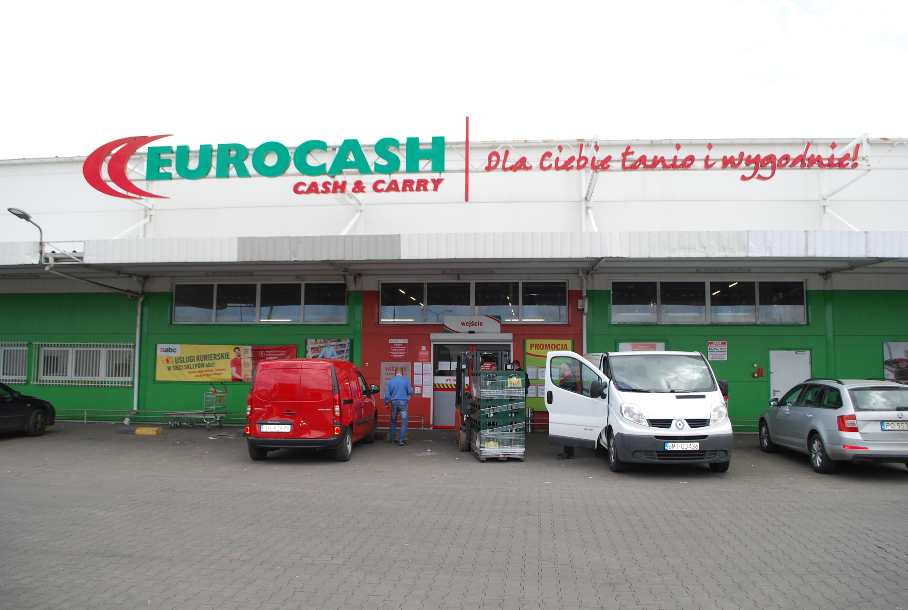 Grupa Eurocash i EBOiR zawarły umowę kredytową