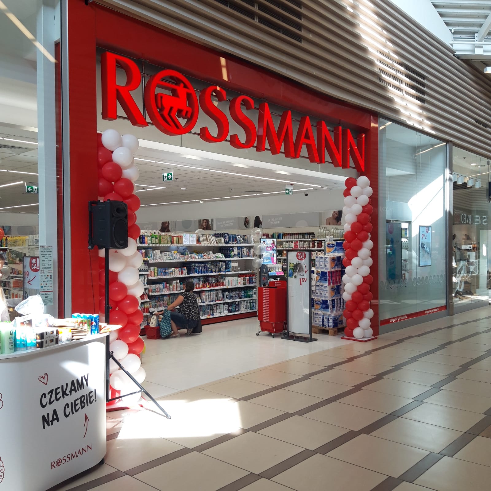 Pracownicy Rossmanna zdobywają nowe pasje