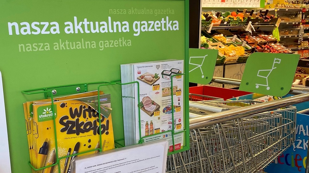 Polacy pozyskują gazetki promocyjne głównie ze sklepów