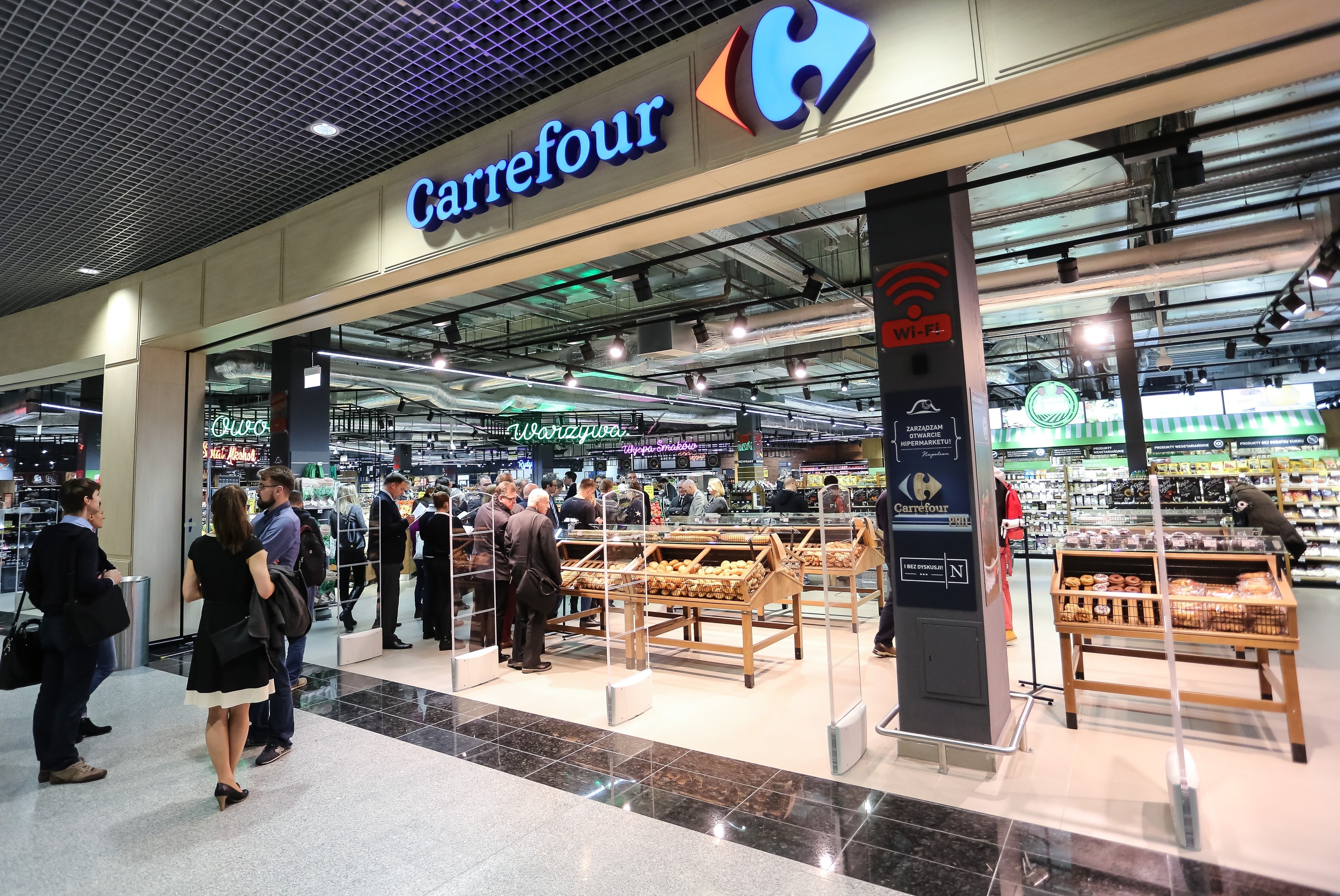 Carrefour Polska wystawiony na sprzedaż?