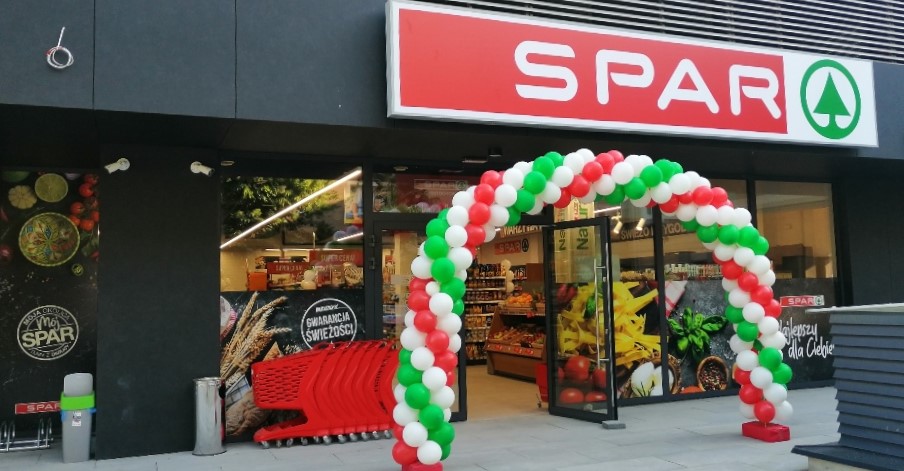 Supermarket w Luboniu zmienił logo na Spar