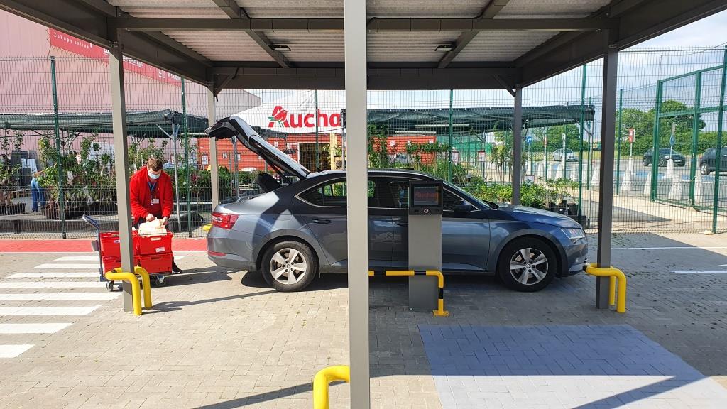 Auchan wprowadza usługę Auchan Drive