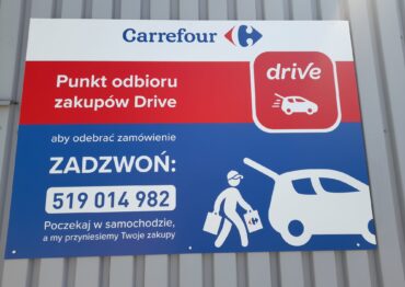 Carrefour rozszerzył usługę Carrefour Drive o ponad 50 punktów odbioru