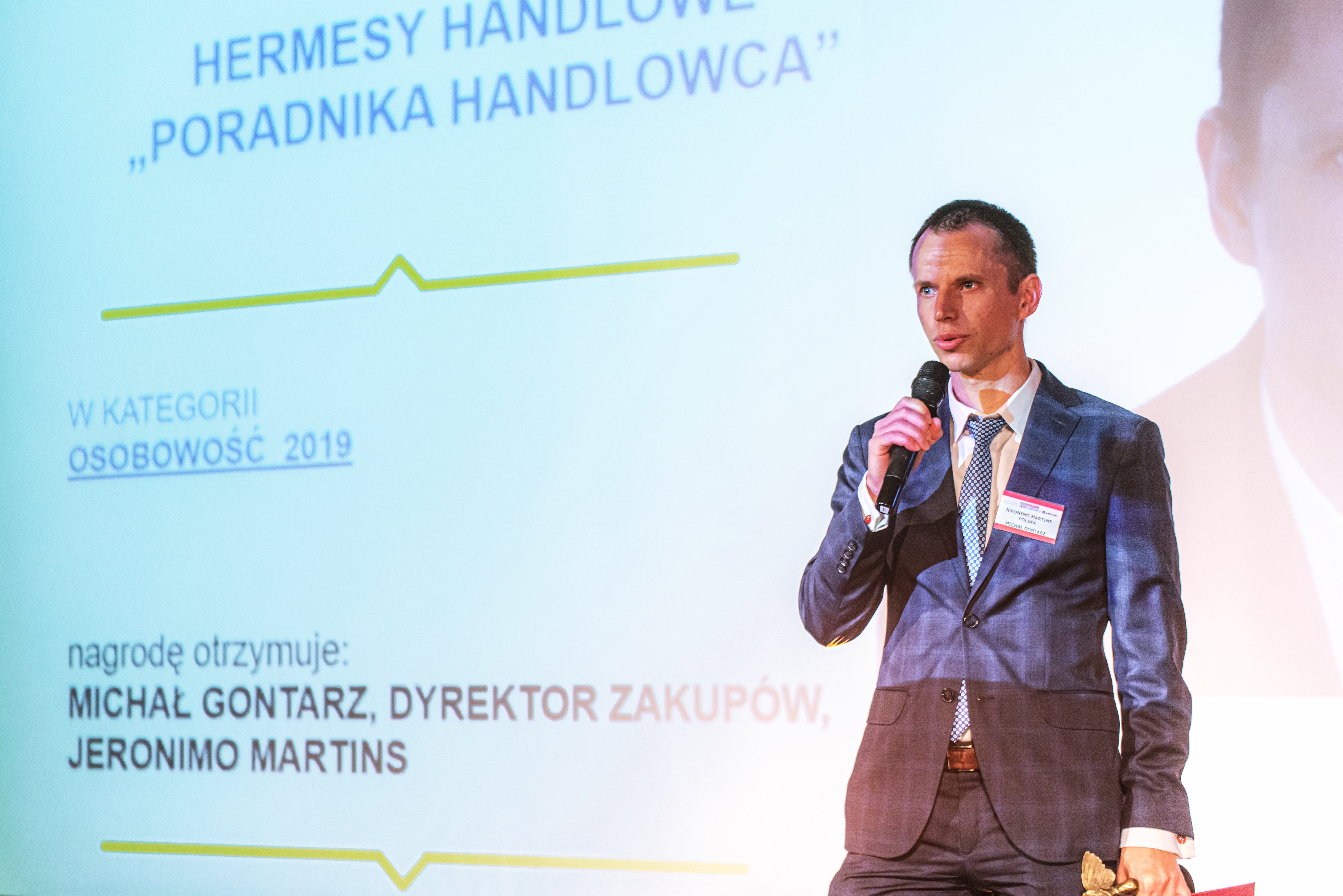 Z szacunkiem dla ludzi i prawa – wywiad z Michałem Gontarzem, Dyrektorem Zakupów w Biedronce