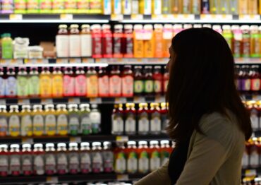Zakupy dla uchodźców ożywiły sektor handlu