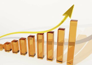 Grant Thornton: 76% średnich i dużych firm w Polsce planuje podwyżki