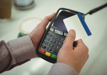 Eurostat: Sprzedaż detaliczna w październiku. Polska w czołówce