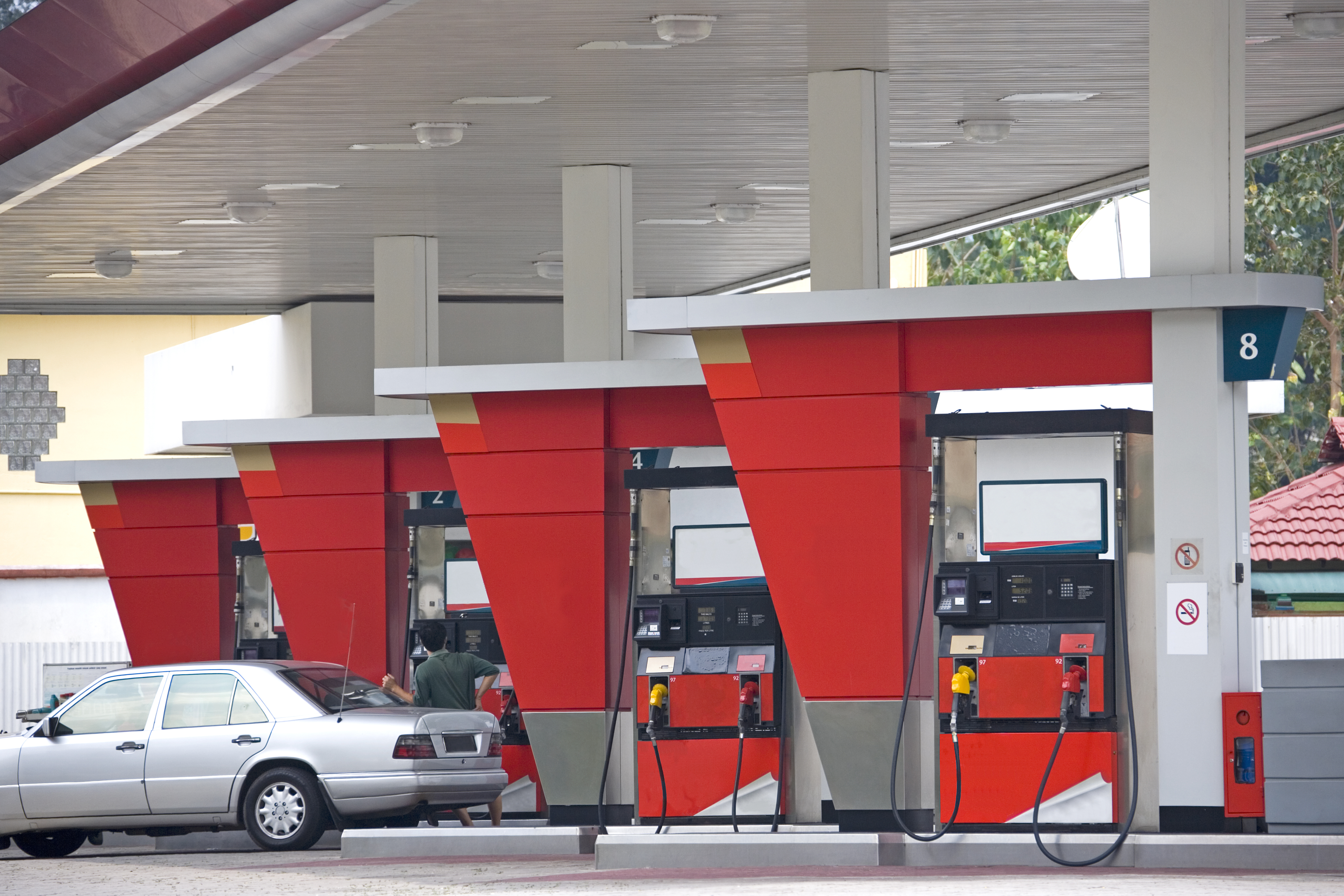 Zapasy ropy w USA się kurczą