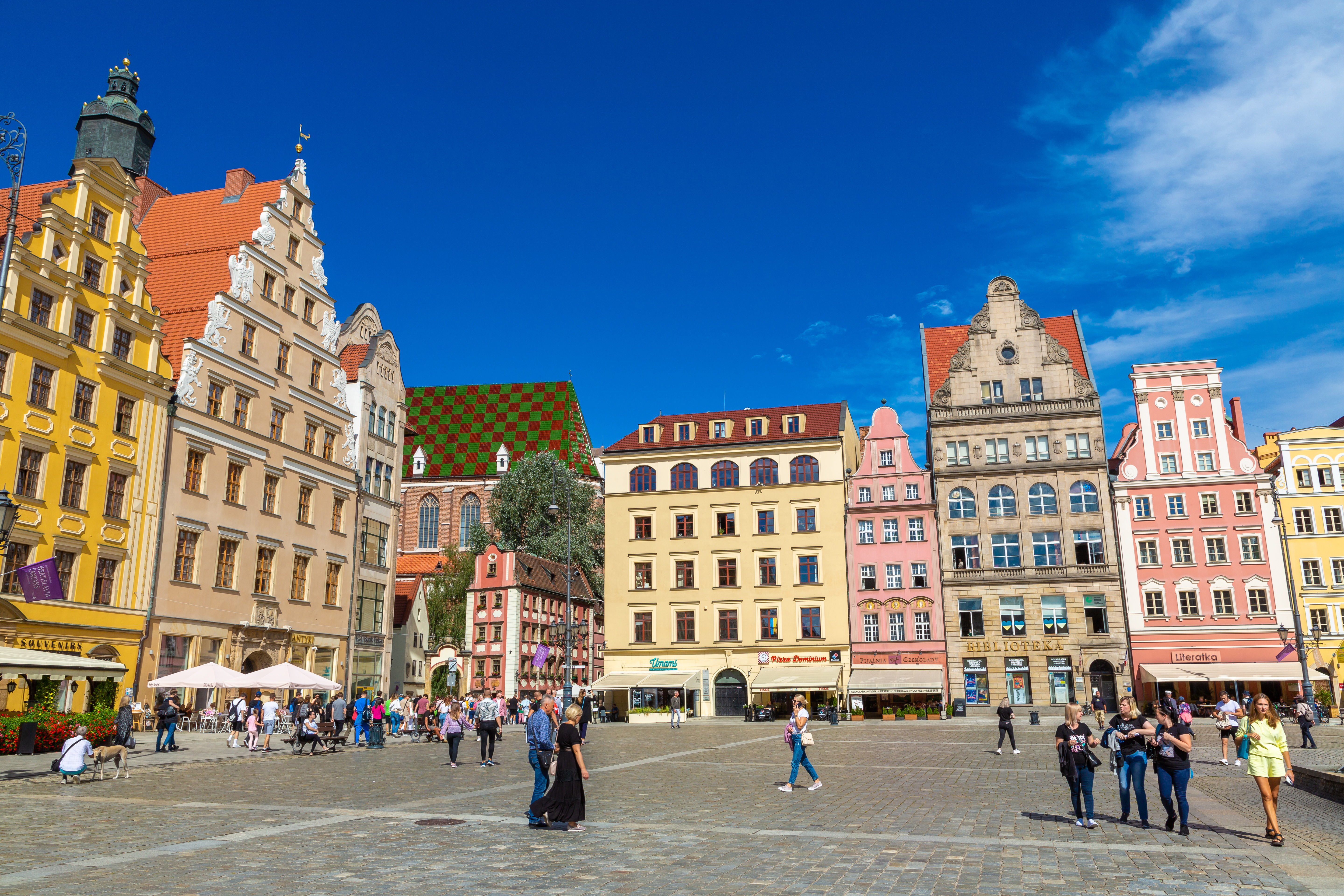 Ciąg dalszy nocnej prohibicji we Wrocławiu. Handlowcy i mieszkańcy są temu przeciwni