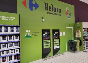 Carrefour przyspiesza pilotaż systemu kaucyjnego w Warszawie