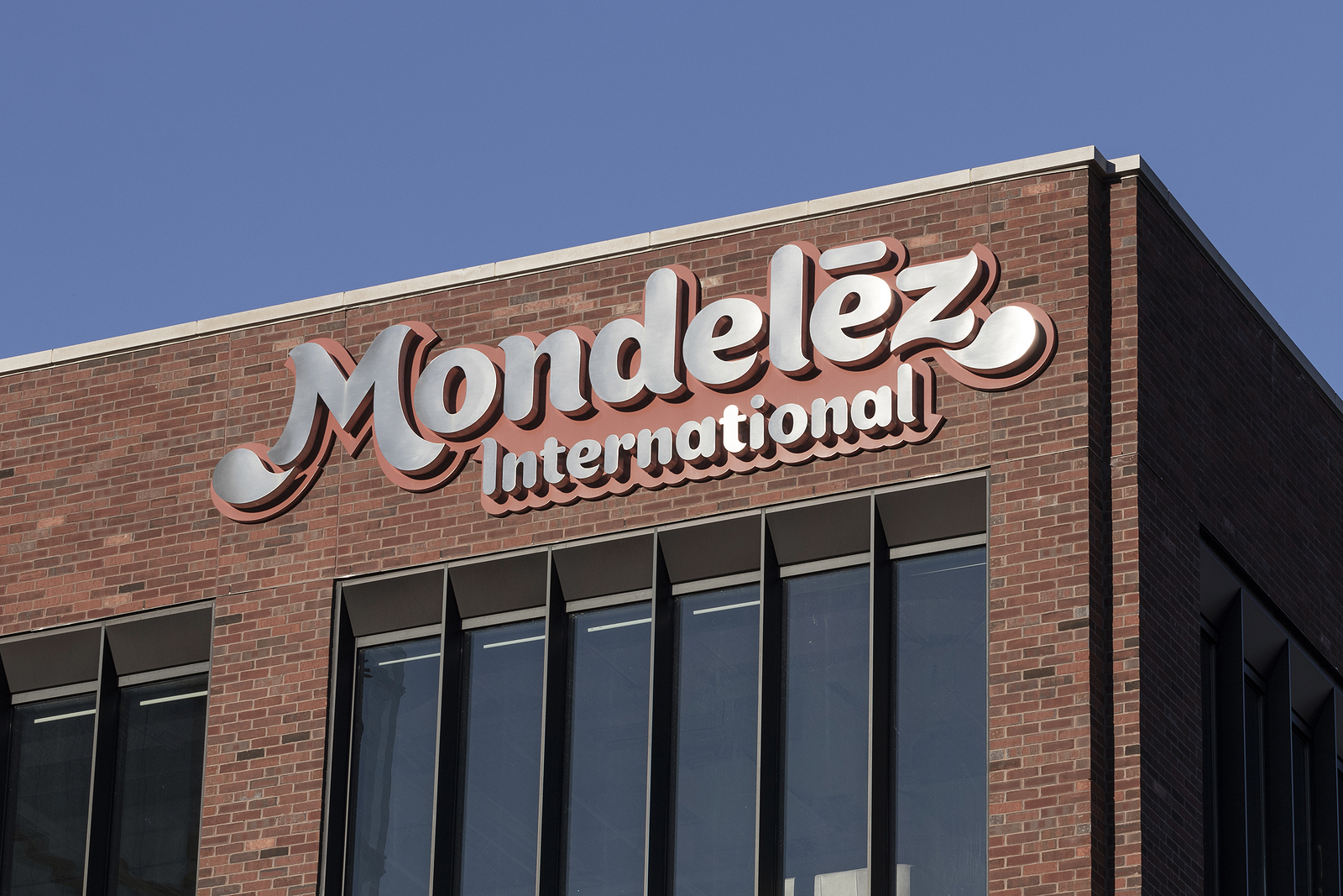 Mondelez inwestuje w nowoczesną produkcję czekolady w Skarbimierzu