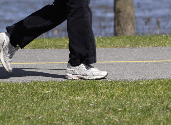 Sportowy weekend z „Poradnikiem Handlowca”: Powietrze pachnące wiosną – poczuj to na spacerze