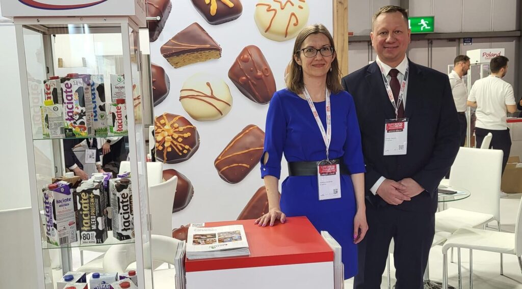 Mlekpol prezentuje produkty na targach TUTTOFOOD 2025 w Mediolanie