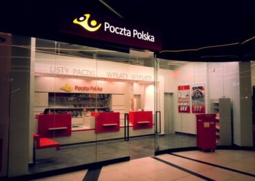 Poczta Polska drastycznie podnosi ceny przesyłek, a managerowie preferują papierowe magazyny branżowe i chcą je otrzymywać na swój adres