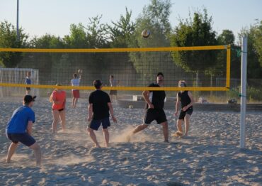 Sportowy weekend z Poradnikiem Handlowca: Siatkówka plażowa