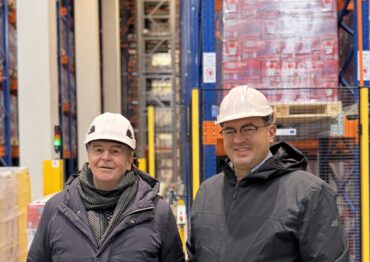 Mlekovita stawia na automatyzację – pierwszy w branży magazyn gęstego składowania już działa