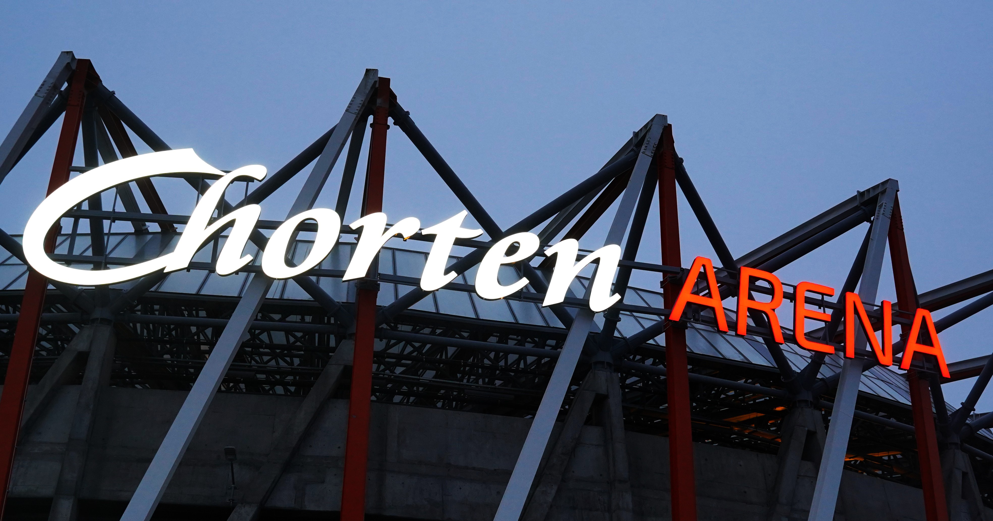 Grupa Chorten oznakowała stadion