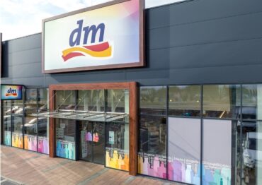 Drogeria dm umacnia się w województwie małopolskim i otwiera drugi sklep w Nowym Sączu