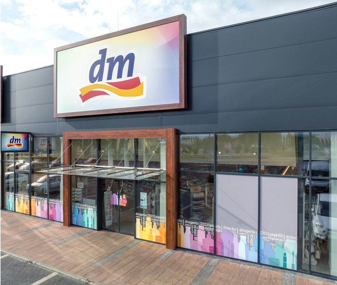 Drogeria dm umacnia się w województwie małopolskim i otwiera drugi sklep w Nowym Sączu