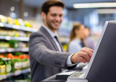 Dostępność i szybkość obsługi decydują dziś o sprzedaży