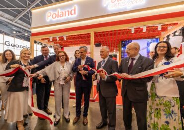 KOWR promuje żywność polską na targach FHA w Singapurze