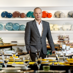 Transfer z FMCG: Rafał Głowacki nowym prezesem Zakładów Porcelany Stołowej „Lubiana” S.A.