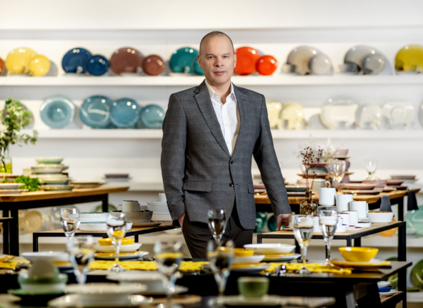 Transfer z FMCG: Rafał Głowacki nowym prezesem Zakładów Porcelany Stołowej „Lubiana” S.A.