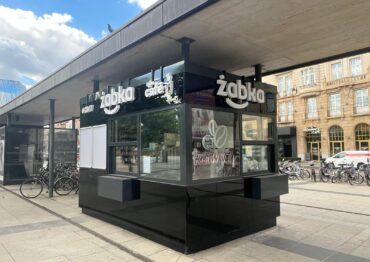 Najmniejsza Żabka w Polsce we Wrocławiu. Będzie działać jak kiosk