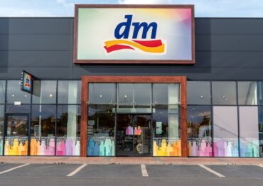 Drogerie dm ruszają z kampanią „Dbamy o Wasze potrzeby”.