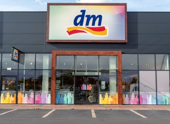 Drogerie dm ruszają z kampanią „Dbamy o Wasze potrzeby”.