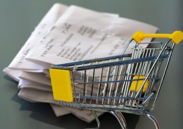 Ostatni tydzień przyniósł kolejne spadki cen podstawowych produktów spożywczych